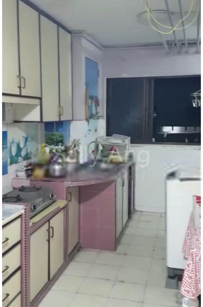 Common Room (HDB) for Rent in  230 Pending Road - Image 5